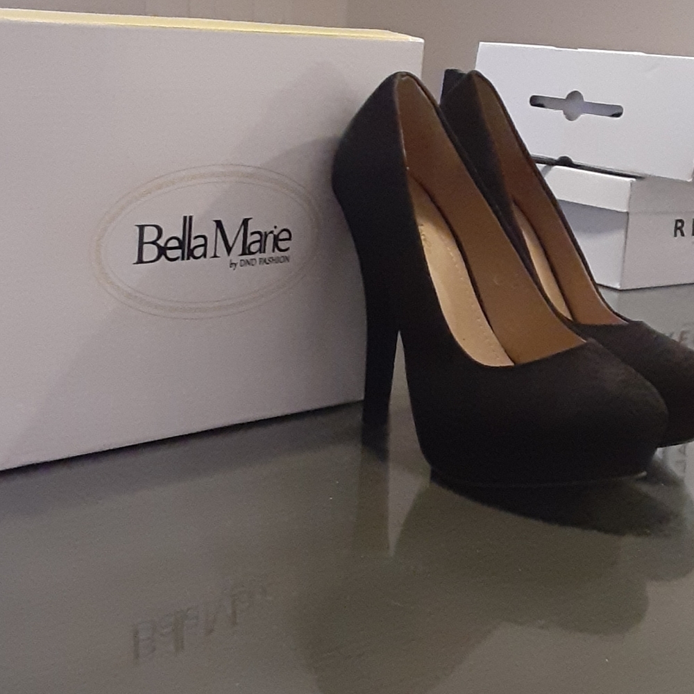 Black Suede Pumps
